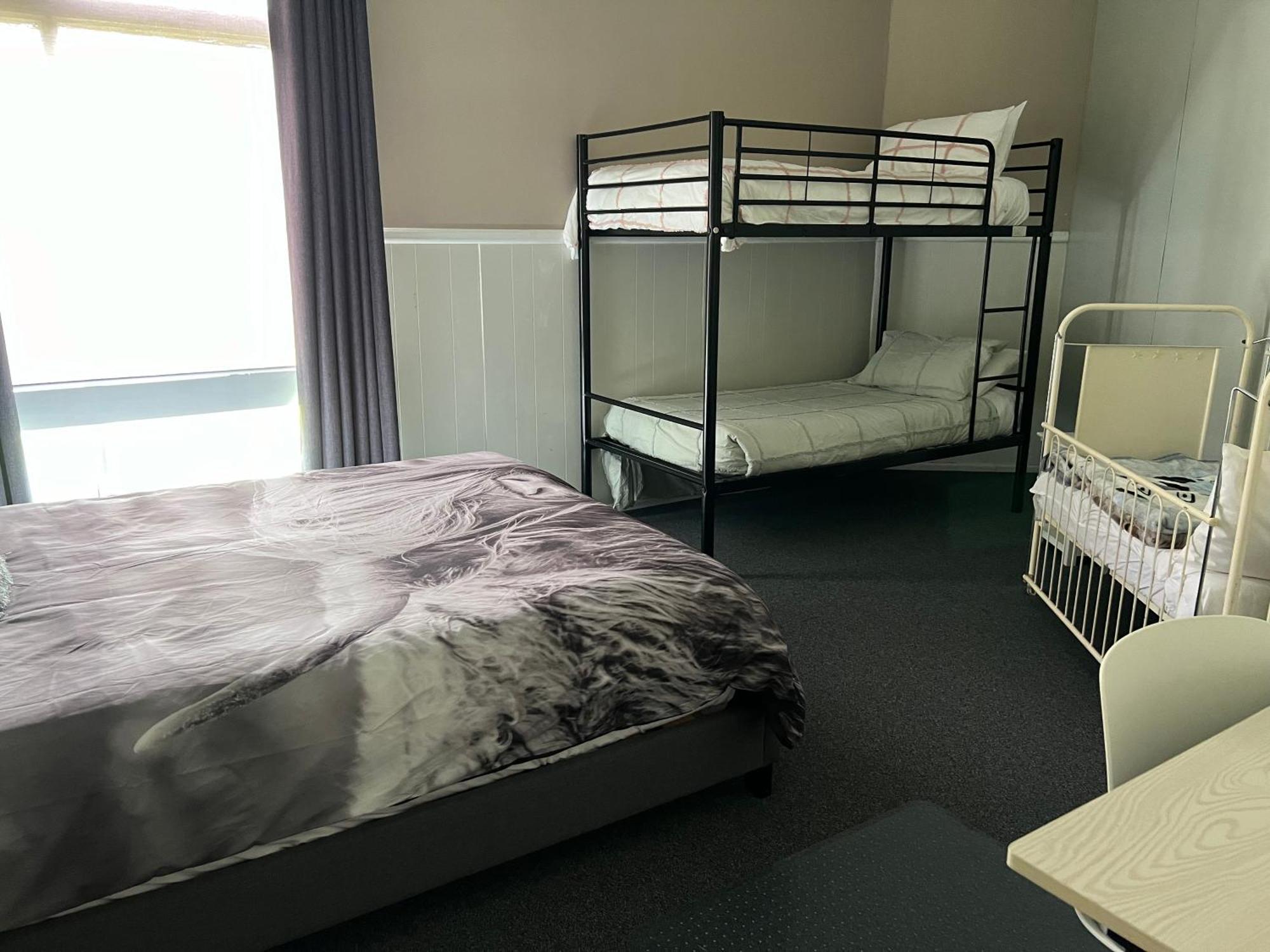 Longhorn Ranch Apartments Orbost Eksteriør billede
